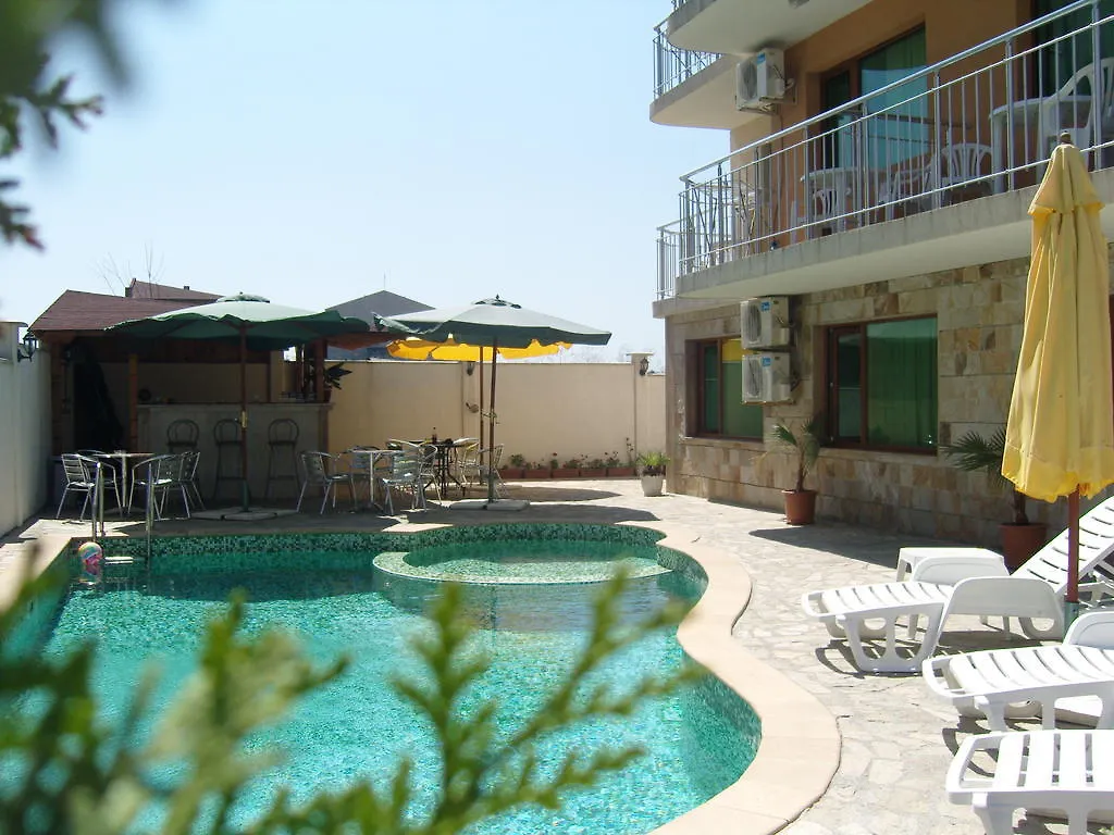 Family Hotel Primo Primorsko